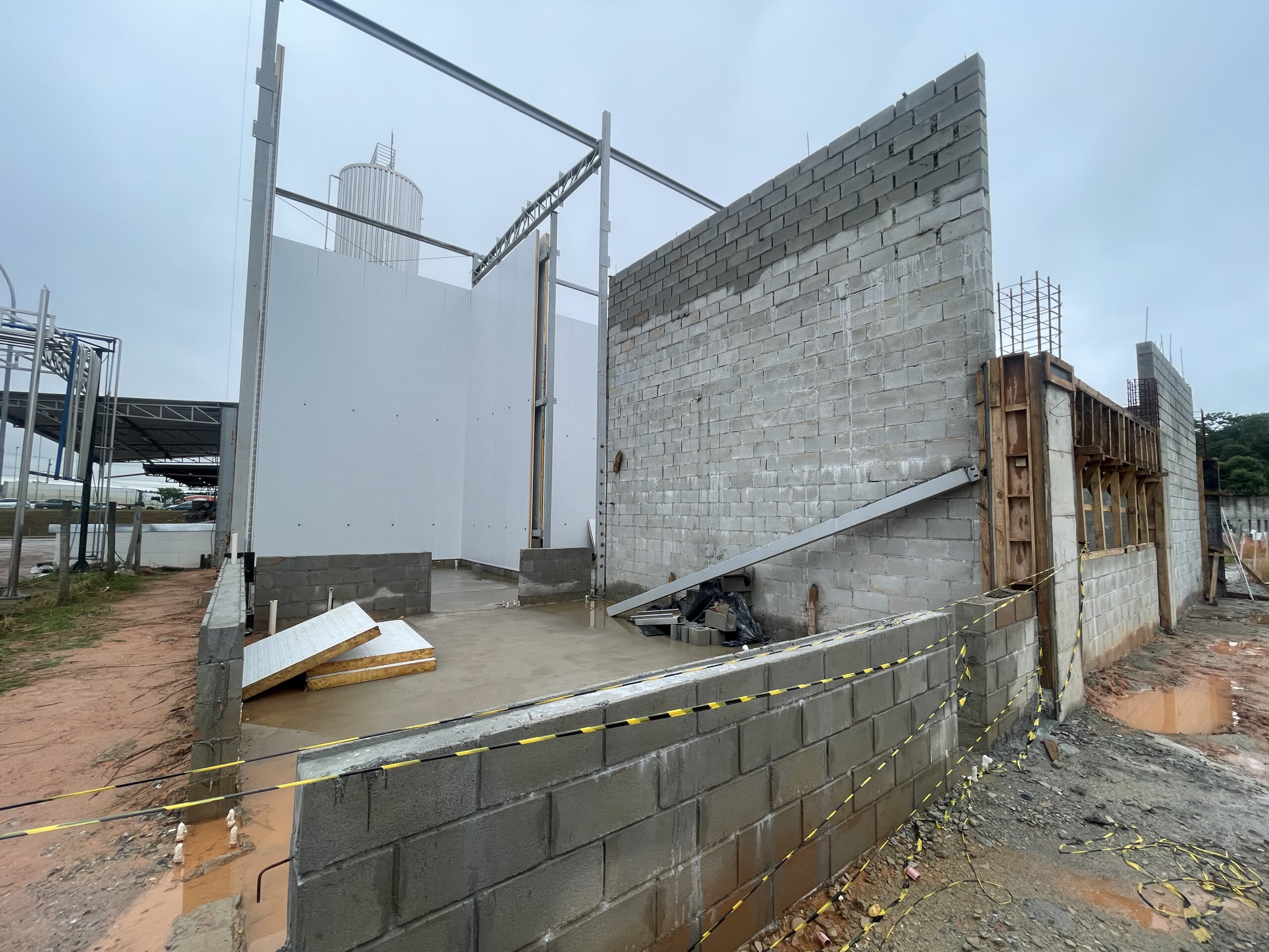 Galpão de Recebimento de Ovo Líquido – Forno de Minas